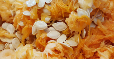 5 Reasons to Eat Pumpkin Seeds Year Round